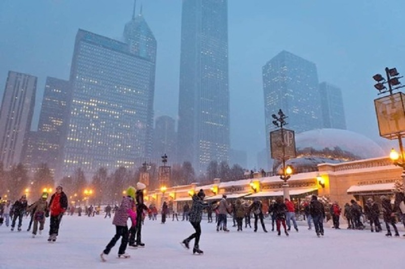Patinaje sobre hielo en Millennium Park